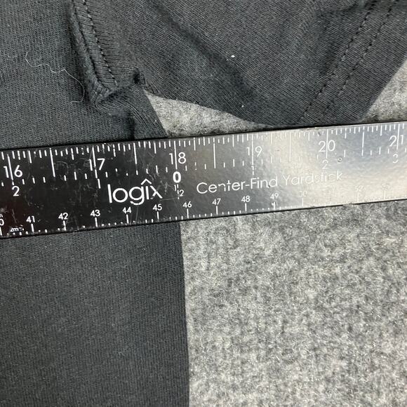 Champion T-Shirt Mens Small Black Logo Graphic Tee Classic Fit Athletic Casual - Picture 5 of 7